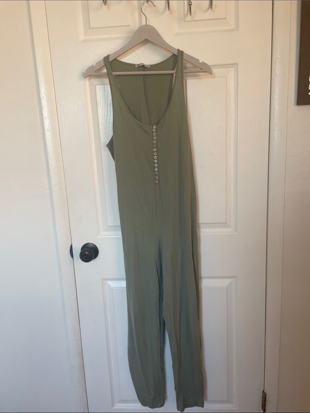Zara Green Summer / Spring Sleeveless Button-Front Jumpsuit